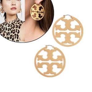 Tory Burch earrings logo hoop earrings
